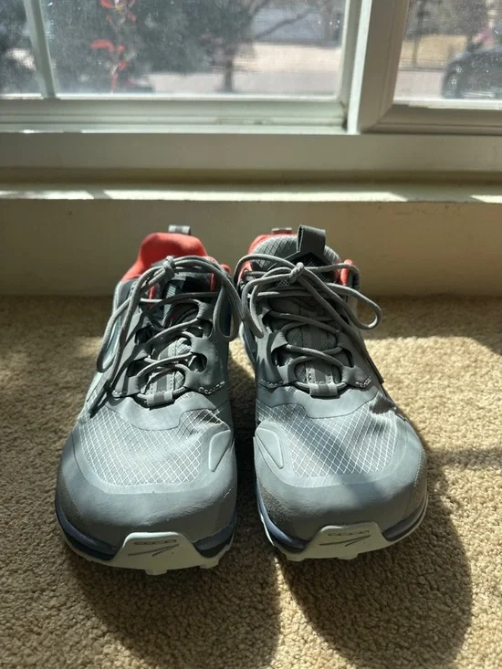 Altra Light Gray Trail Sneakers with Coral Interior - Picture 2 of 7
